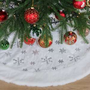 Коледна покривка за елха със сребърни снежинки, Ø 100 см – For Christmas